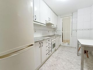 Piso en alquiler en Hispanoamérica - Comunidades en Valdemoro