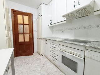 Piso en alquiler en Hispanoamérica - Comunidades en Valdemoro