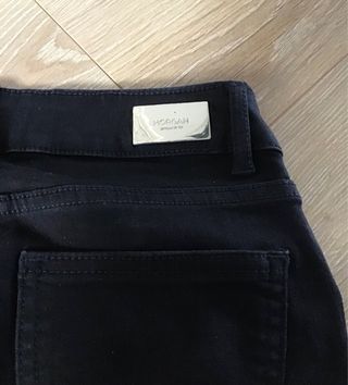 Pantalones jeans Morgan negros/ leopardo