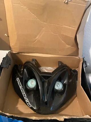 Faro delantero moto Jog