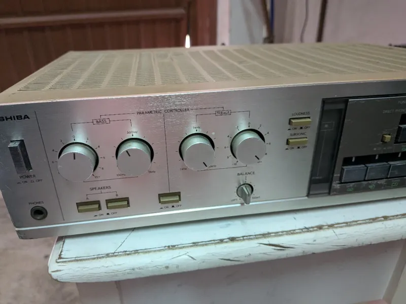 Amplificador Toshiba SB-M33 Vintage Años 80 afbeelding 3