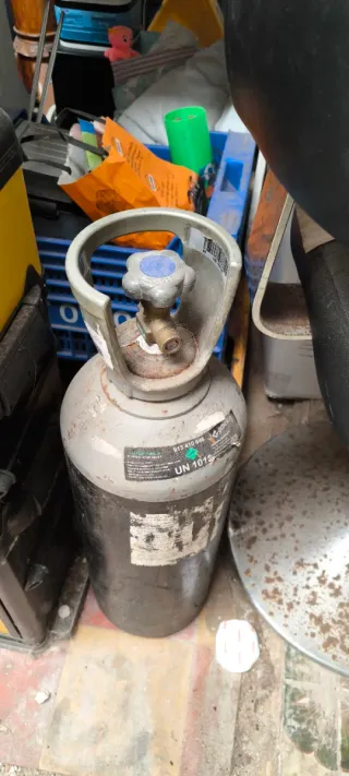 Tirador Cerveza Portátil + Botella Gas