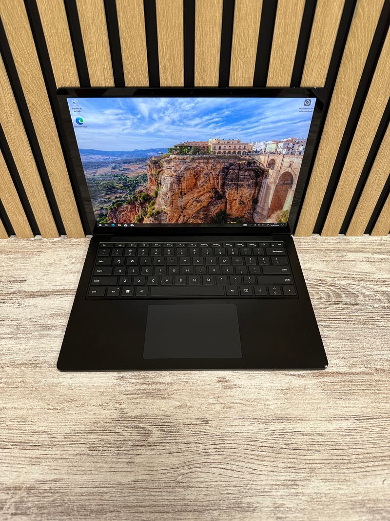 Microsoft Corp Surface Laptop 4 Ryzen 5 16gb 256gb