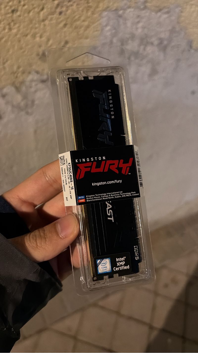 KINGSTON FURY DDR5 16GB RAM