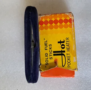 Antico scaldamani a carbone