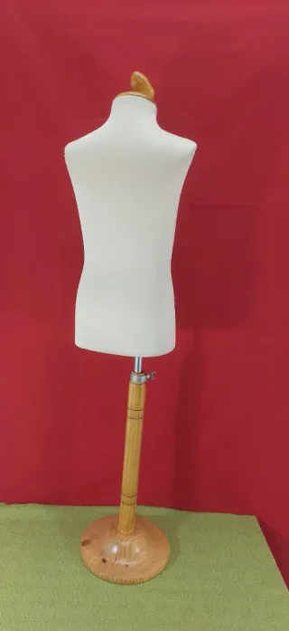 Busto maniquí infantil