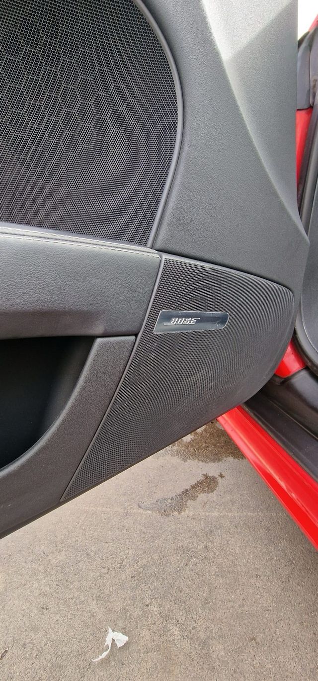 Despiece Audi TTS volante derecha UK 2010