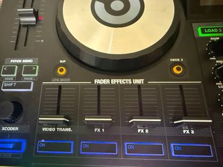 Reloop Touch Controller DJ con Pantalla Táctil