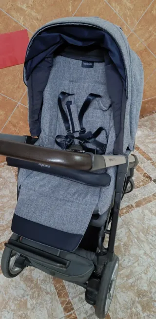 Carrito Bebé Inglesina Aptica Gris