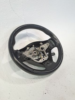 VOLANTE TOYOTA AURIS