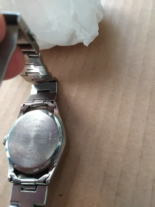 Reloj Casio Plata y Blanco
