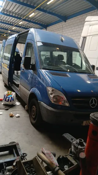 Mercedes-Benz Sprinter 2010