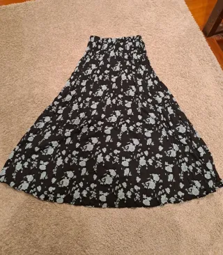 Falda larga estampada floral