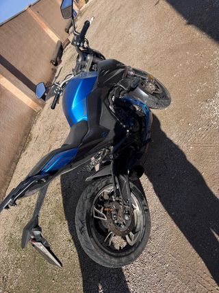 Moto Zontes Naked 125 UNICO PROPIETARIO!!!!!