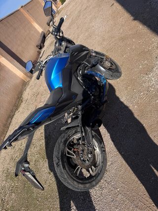 Moto Zontes Naked 125 UNICO PROPIETARIO!!!!!