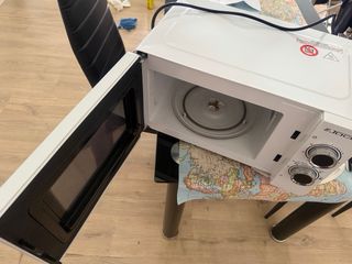 Microondas Jocel Blanco