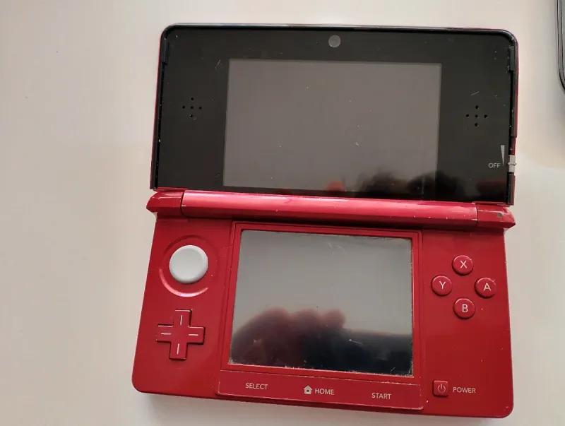 Nintendo 3DS Roja