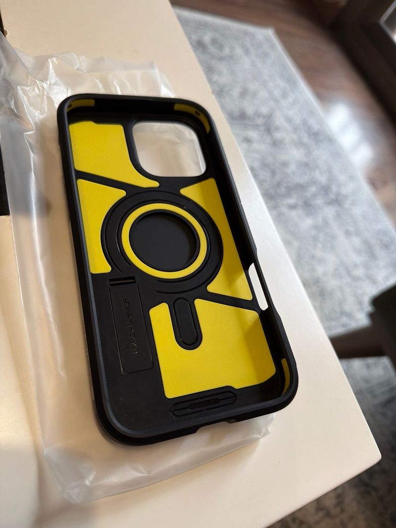 Fundas Mag-Safe iPhone 16 Pro Max Spigen + JETech afbeelding 5