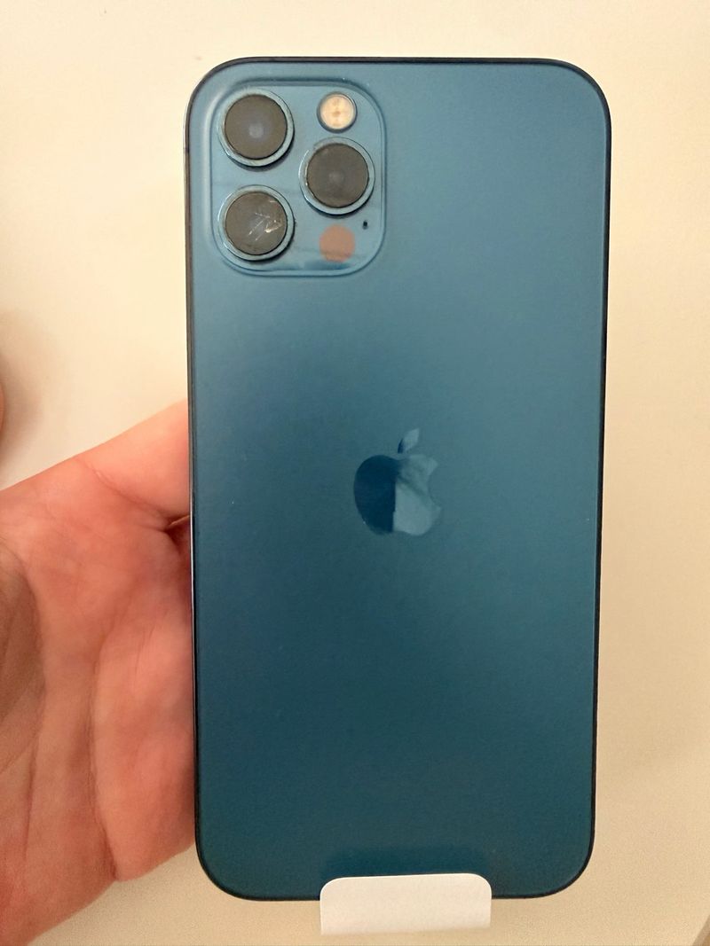 iPhone 12 Pro Azul