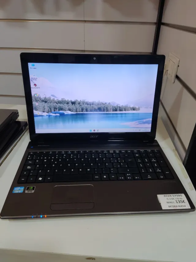 Acer 5750G Intel Core i3 WIN11 135€