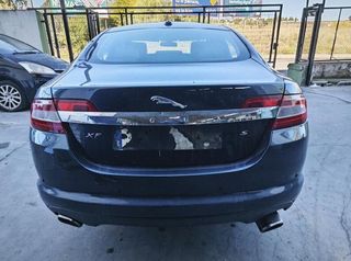 9x239690ac tubo jaguar xf - 3.0 at rwd (275 228047