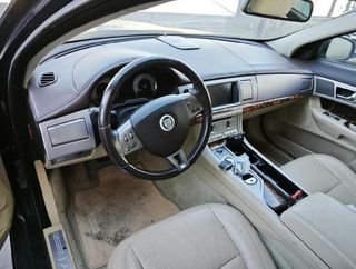 9x239690ac tubo jaguar xf - 3.0 at rwd (275 228047