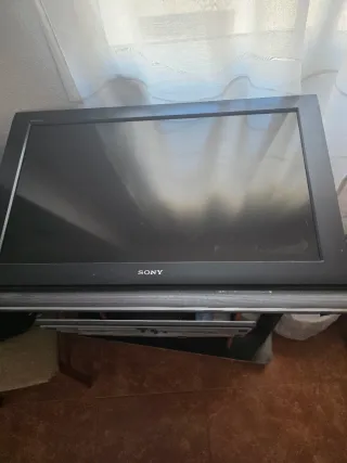 TV Sony Bravia 32 con mueble