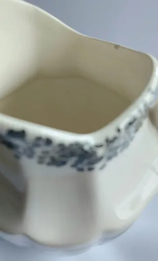 Lechera Vistas Negro - La Cartuja de Sevilla