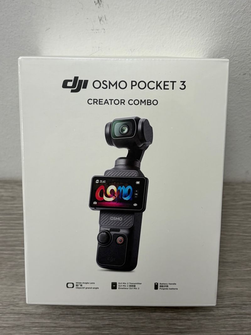 DJI Osmo Pocket 3 Creator Combo