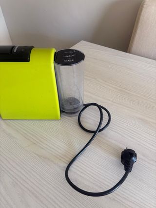 Cafetera Nespresso Verde Lima