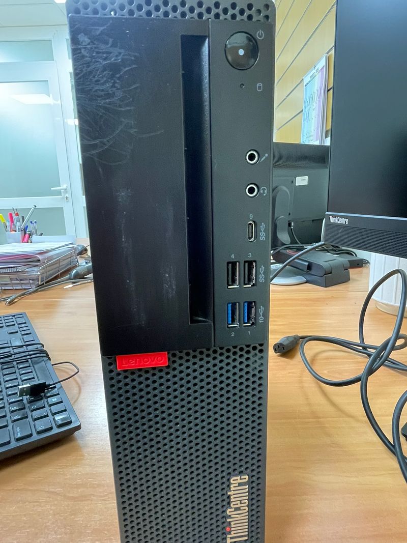 Lenovo ThinkCentre M920S -106210 afbeelding 2
