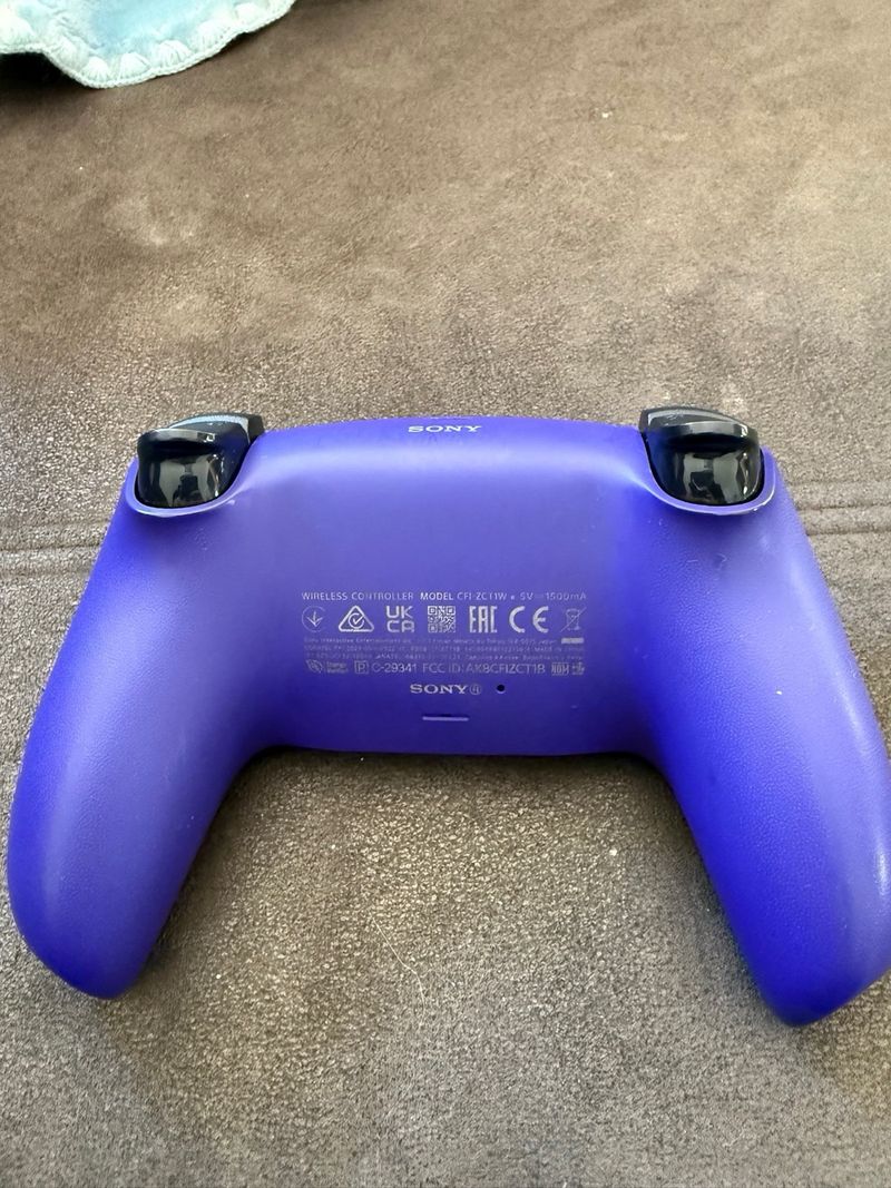 Mando PS5 DualSense Morado y Negro afbeelding 3