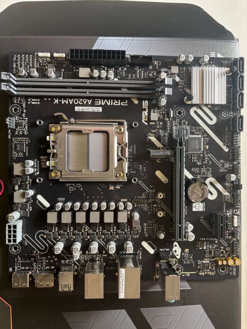 Placa Base ASUS A620AM-K AM5