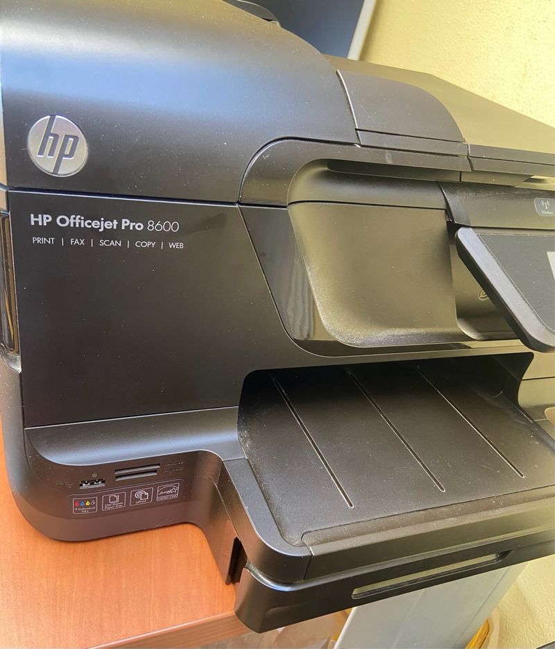 Impresora HP Officejet Pro 8600