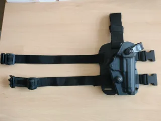 Pernera Vega Holster Beretta FS92 Negra