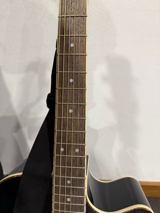 Guitarra Cort Acústica Negra (NUEVA) + Funda Nueva