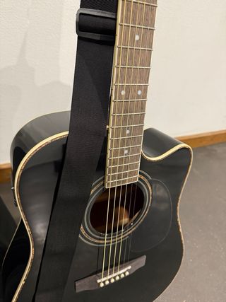 Guitarra Cort Acústica Negra (NUEVA) + Funda Nueva
