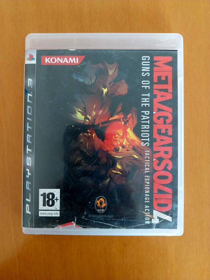 Metal Gear Solid 4 PS3 Guns of the Patriots