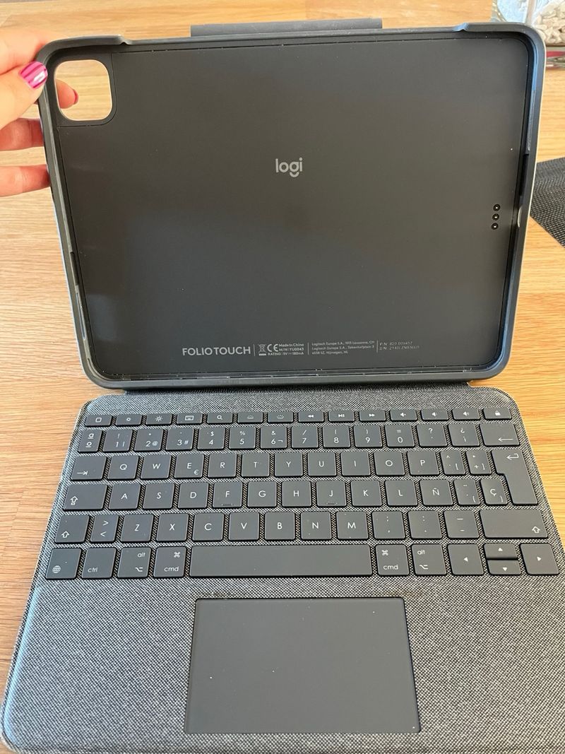 Funda iPad Pro 11 con Teclado Logi afbeelding 6