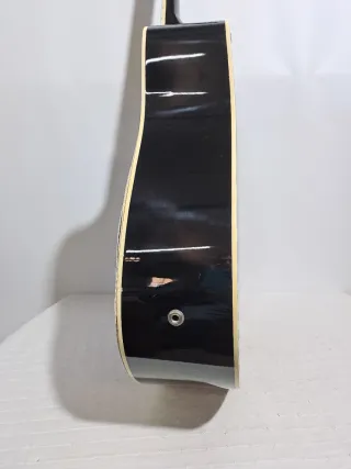 Guitarra Electroacústica Negra