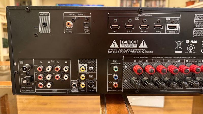 Amplificador Denon AVR-1911 Negro afbeelding 3
