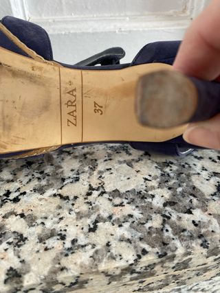 Zapatos de tacón Zara azul