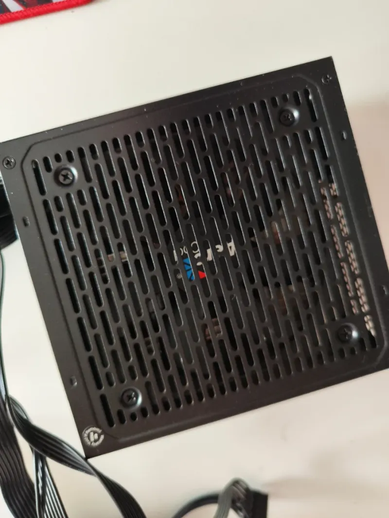 Fuente Alimentación AeroCool LUX 650W afbeelding 3