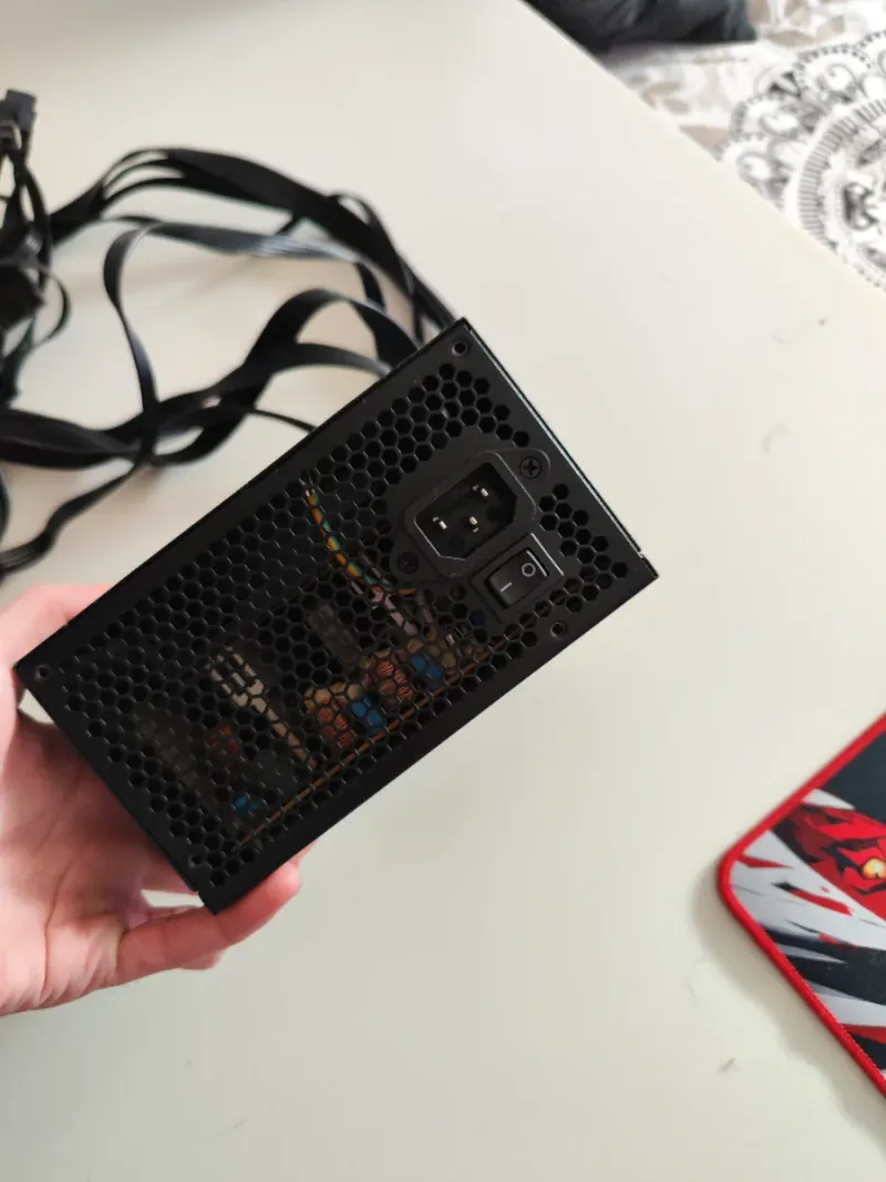 Fuente Alimentación AeroCool LUX 650W afbeelding 4