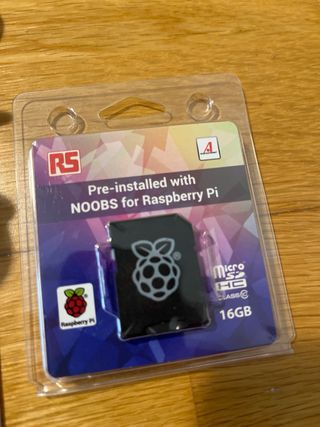 Raspberry Pi 3 Model B con NOOBS