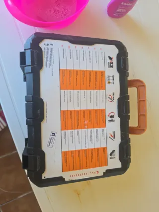 Taladro WORX con brocas BOSCH