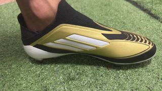 Botas de fútbol