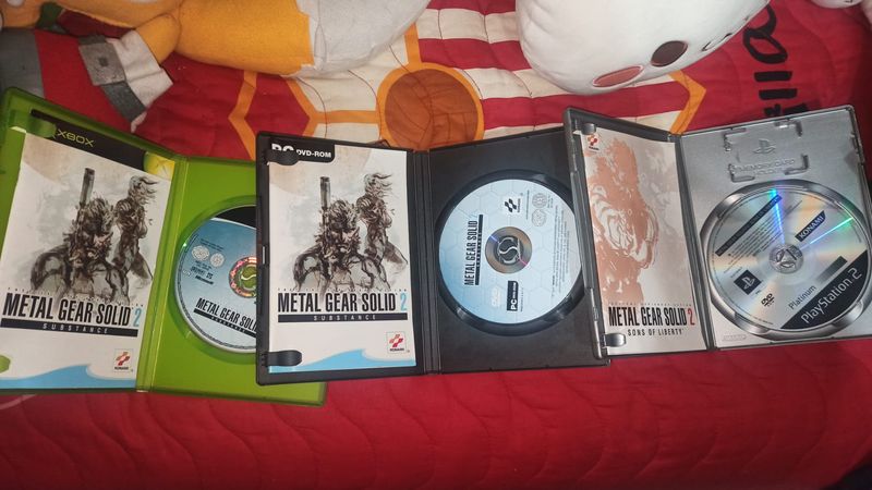 Juego Metal Gear Solid 2 para PC, Xbox, PS2 afbeelding 2