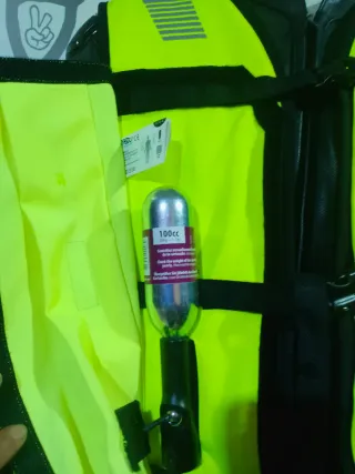 Chaleco Airbag Helite Turtle 2  Amarillo fluoresce