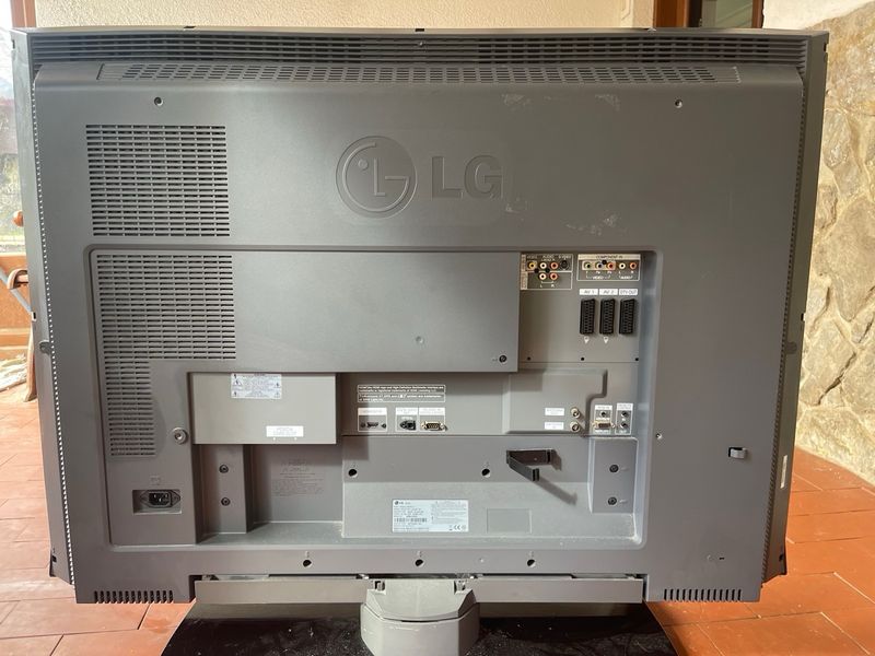TV LG 42 LCD Negra afbeelding 3